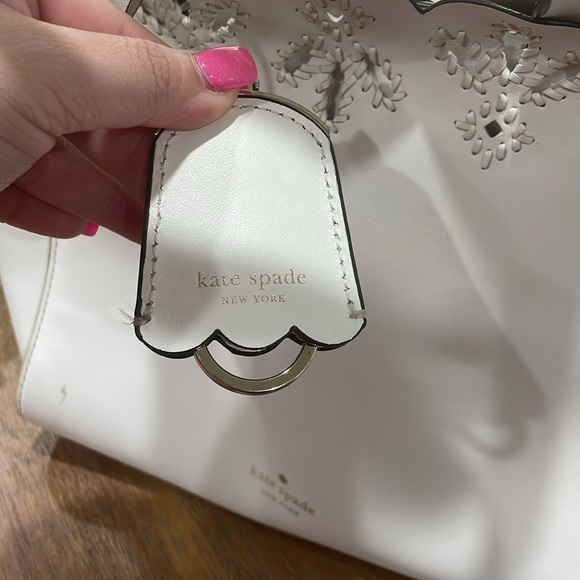 Kate Spade Purse - Picture 4 of 8